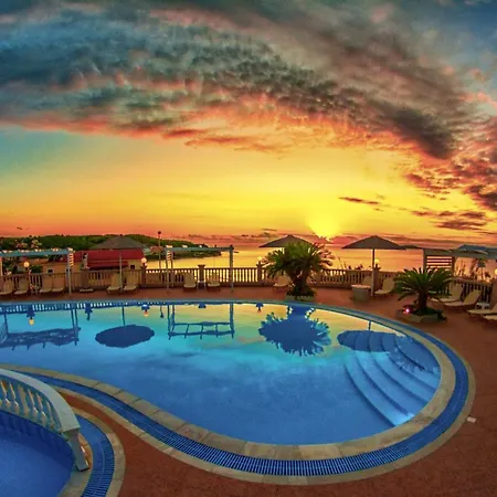 Tereza's Sunset Hotell 3*