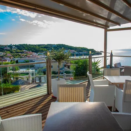 Tereza's Sunset Hotell 3*